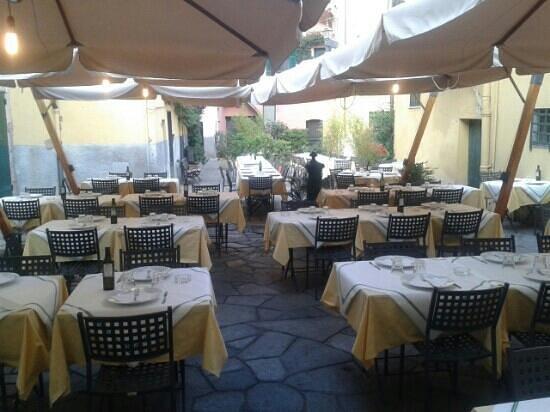 La Piazzetta Pizzeria Spaghetteria